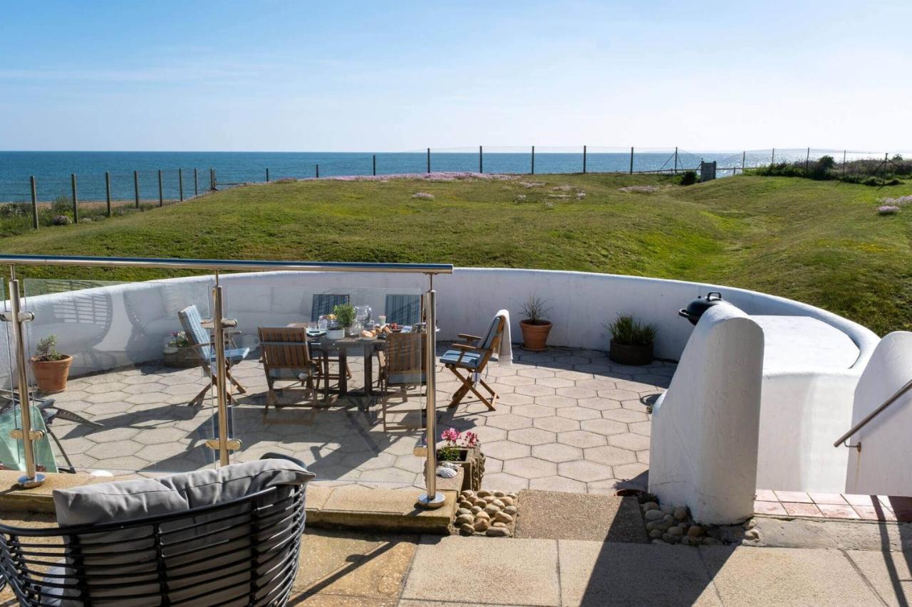 Needles Point Villa Milford on Sea Exterior photo